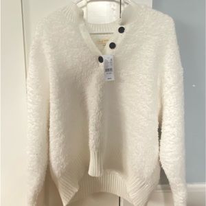 White pacsun fuzzy sweater- never worn!